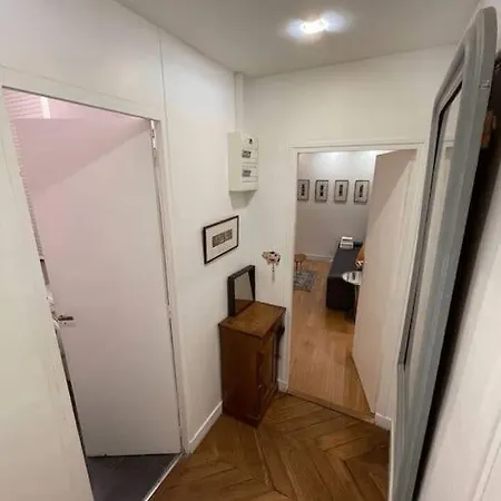 Apartment Nice Flat In Face To Seine River *