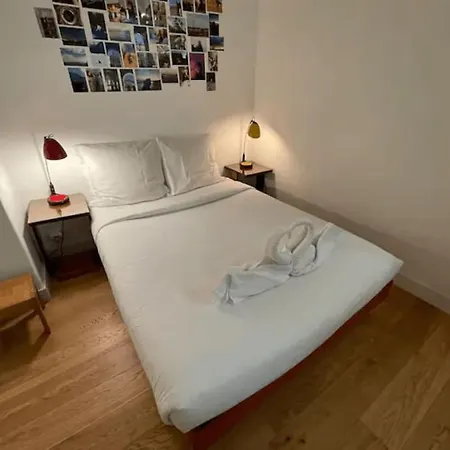 Apartment Nice Flat In Face To Seine River